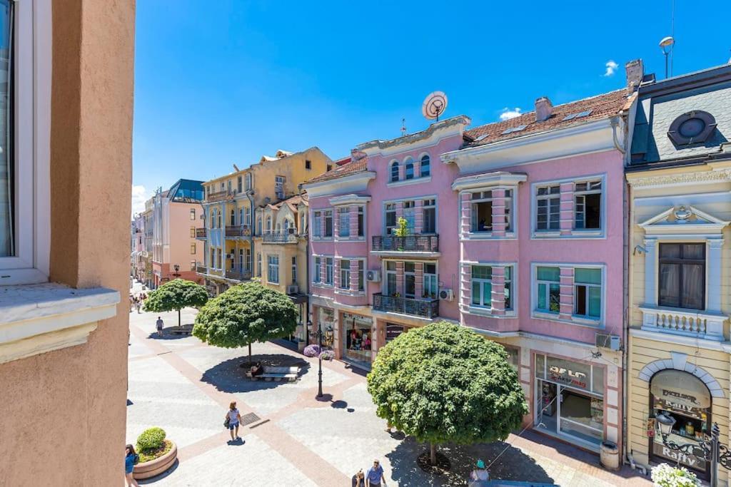 House Of History , Rooms In The Main Street Plovdiv Exteriér fotografie